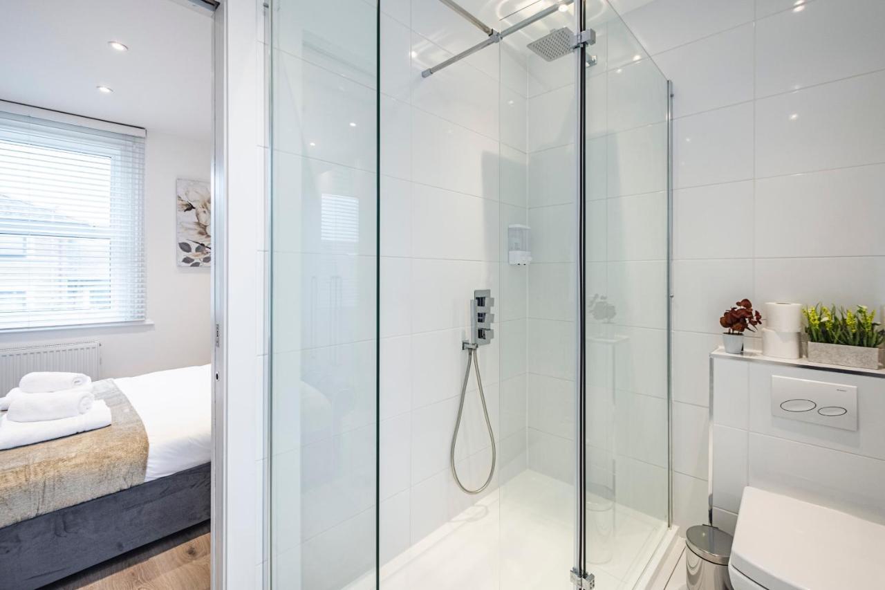 Cozy And Serene Brand-New Flat In Kilburn, London Apartment Екстериор снимка
