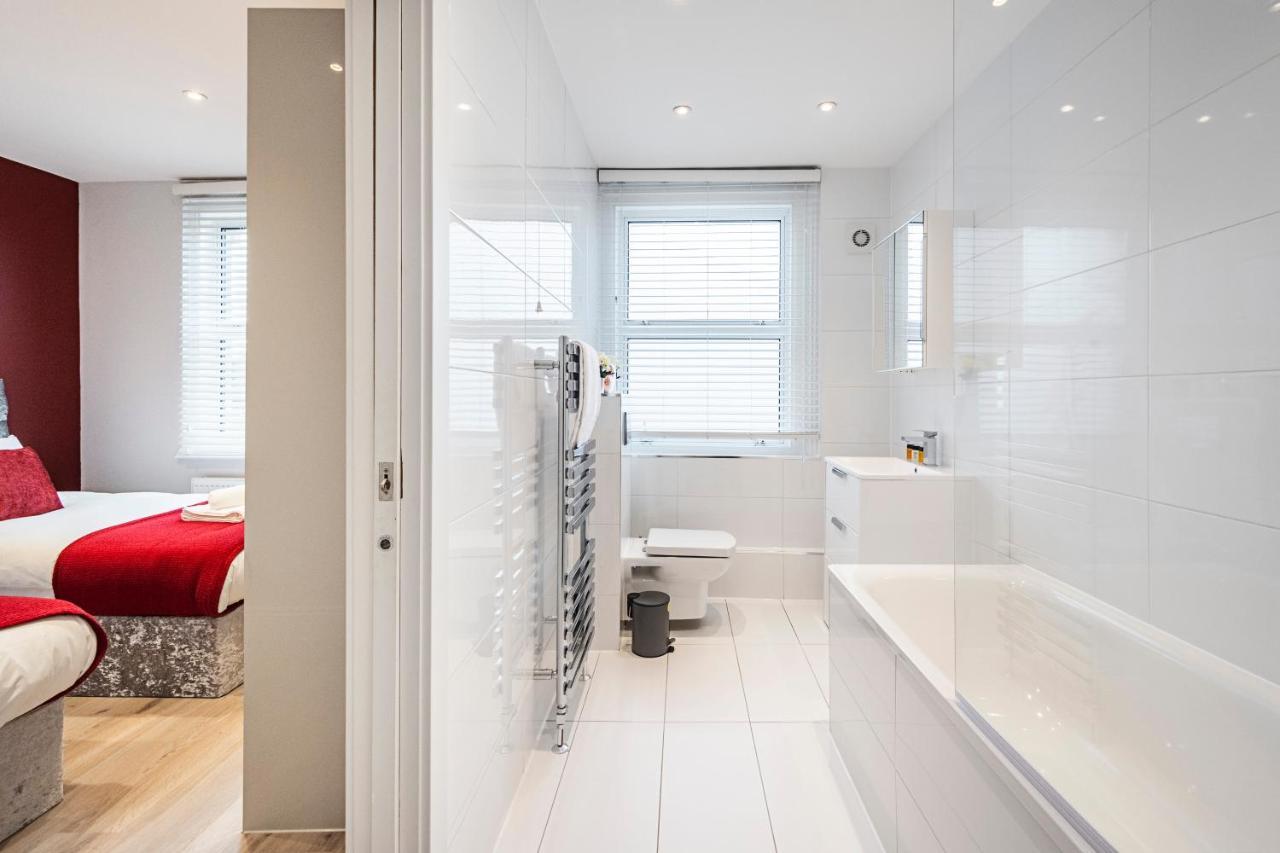 Cozy And Serene Brand-New Flat In Kilburn, London Apartment Екстериор снимка